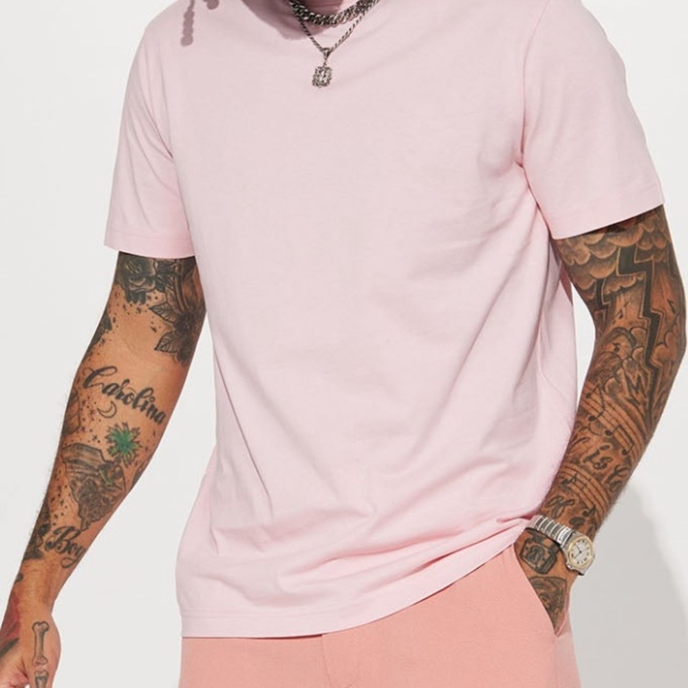 Fashion Nova Men's Essential Crew Tee (Pink)